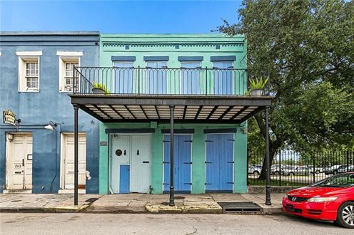2119 Decatur St