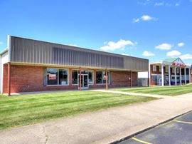 Pleasant Retreat Shopping Center