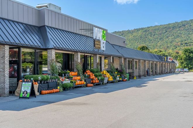 West Rutland, VT - West Way Mall