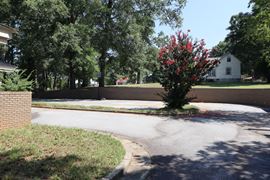 253 E. Savannah St