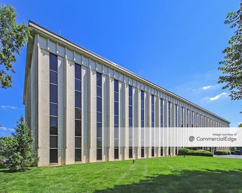 Cloverleaf Office Park - Building 2