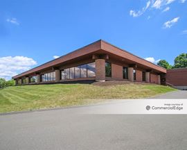 860 North Main Street Ext