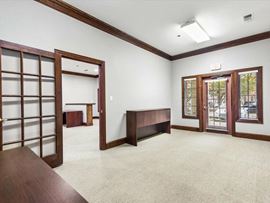 2425-2435 E Southlake Blvd