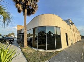 Offices - $450, $650 & $1,900w/ Utilities