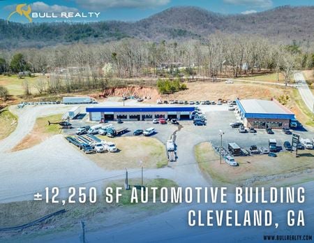 Retail space for Sale at 3040 - 3042 Highway 129 S in Cleveland