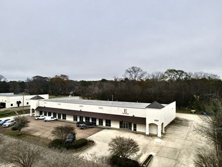 Photo of commercial space at 830 Wilson Dr in Ridgeland