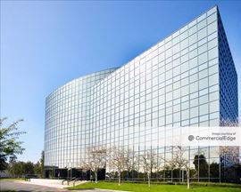 5000 Birch - East Tower