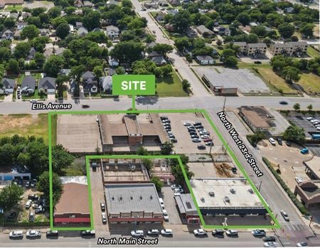 Photo of commercial space at 2220 North Main in Fort Worth