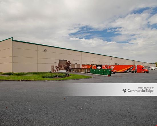 Prologis Park Trans-Pacific - 2101 Frank Albert Road East & 4602 20th Street East