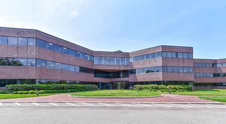 Photo of commercial space at 1 Hartwell Place in Lexington