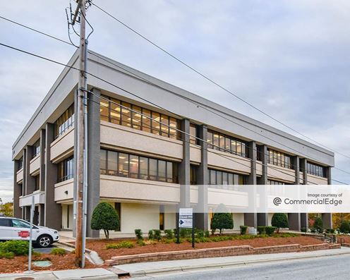 Green Valley Office Park - Friendly Center Bldg