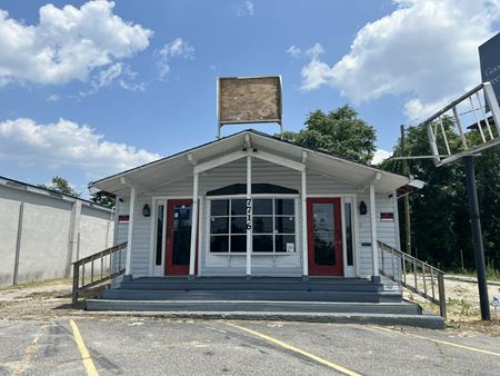 Commercial space for Rent at 7716-7718 Two Notch Road in Columbia