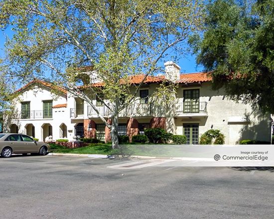 El Dorado Square
