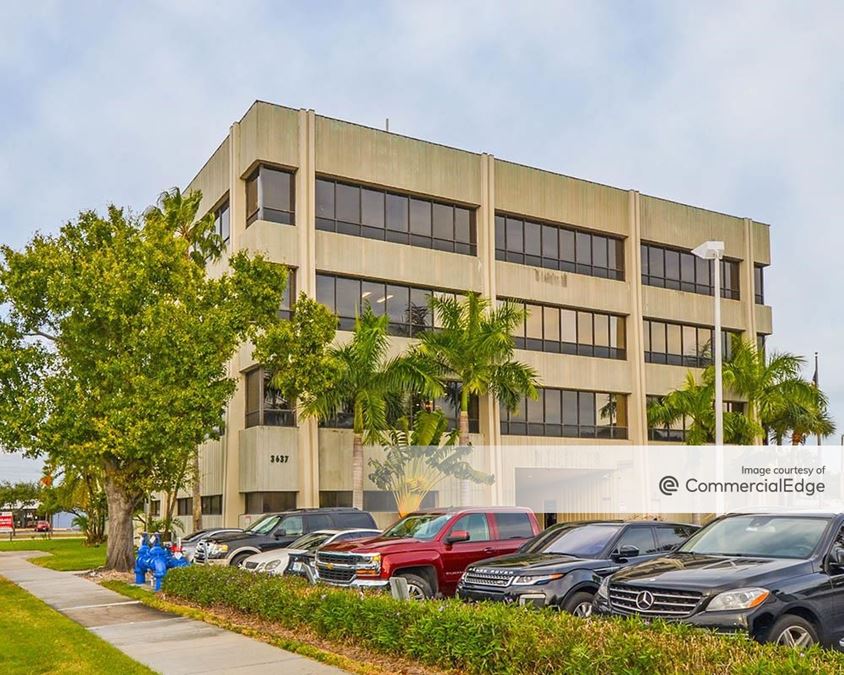 3637 4th Street North, St. Petersburg, FL 33704 Point2