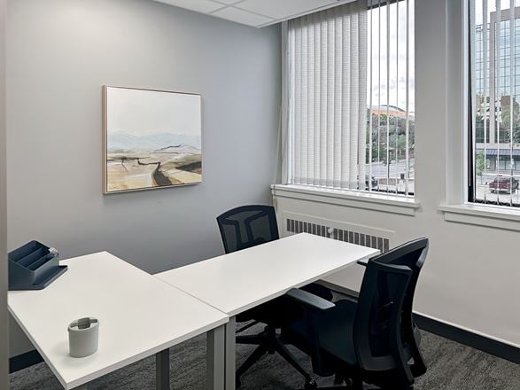Regus - Red Deer - 50 Street
