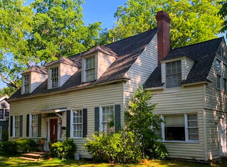 Montgomery | Brac & Rome, Camelot, Gator Homes - Montgomery