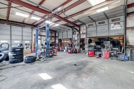 Industrial space for Sale at 1914 Cypress St in West Monroe