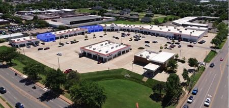 Retail space for Rent at 800-828 W Edmond Rd in Edmond