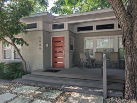 3906 Menchaca Rd
