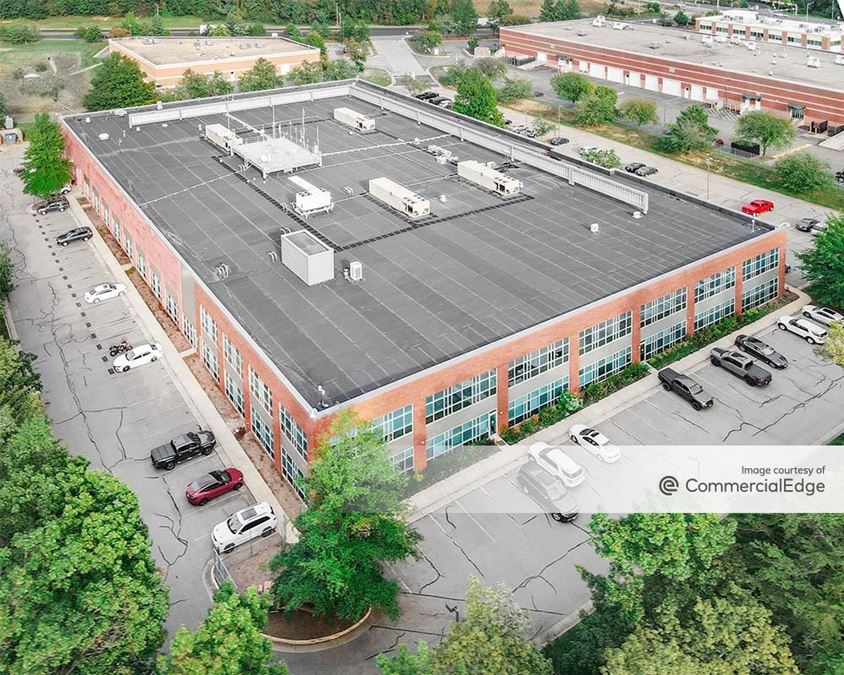 Gunston Commerce Center 10555 Furnace Road 10555 Furnace Road