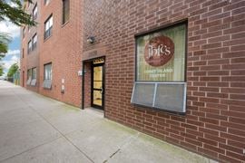 2928 W 36th St