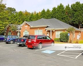 Pine Creek Commons