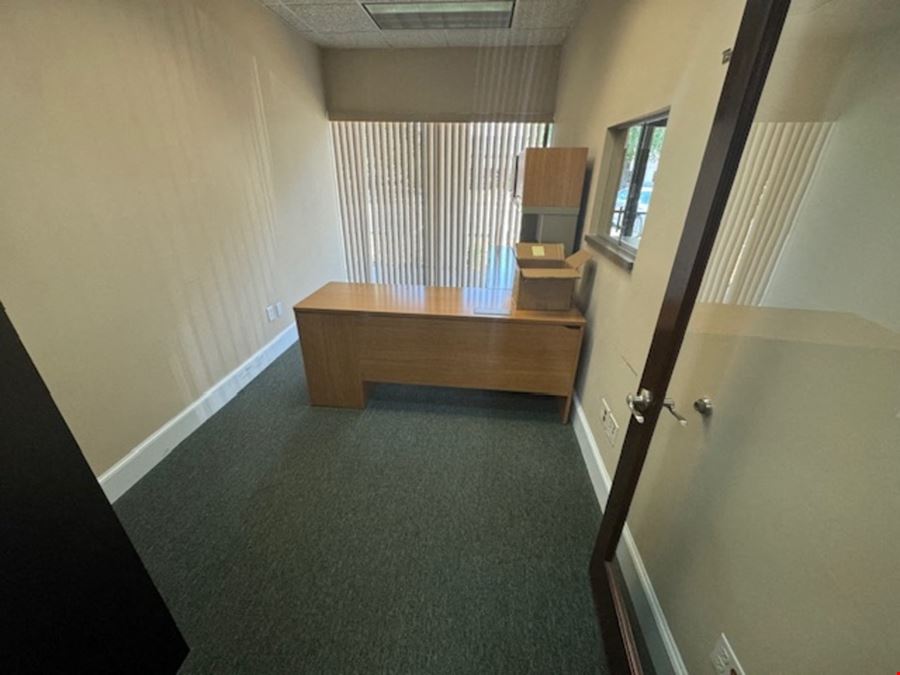 3154 SF Suite 131 Professional and Medical Office Space