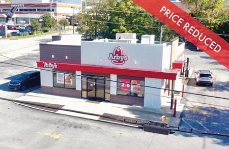 Retail space for Sale at 652 1st St N in Alabaster