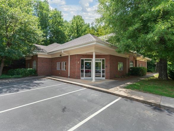 7 Walden Ridge Drive, Suite 200