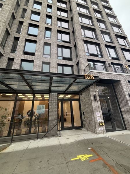 Retail space for Rent at 526 Baltic St in Brooklyn