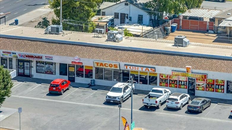 Turnkey Restaurant Space Available in Strip Shopping Center