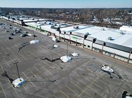 Parkway Plaza