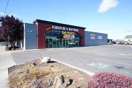 Retail space for Rent at 802 E Nob Hill Blvd in Yakima
