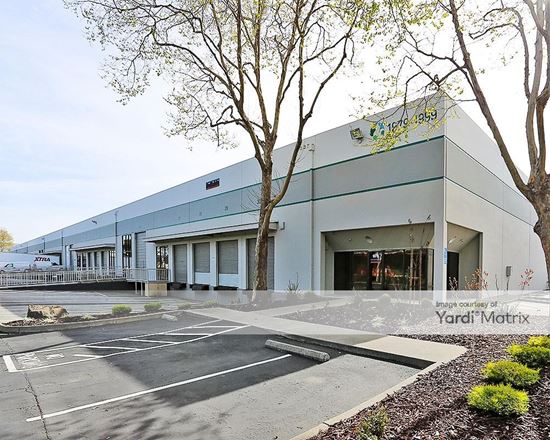 Prologis San Leandro 10 - 1955-1977 Davis Street & 1979-1999 Davis Street