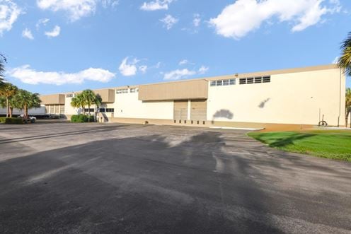 5800 Miami Lakes Drive