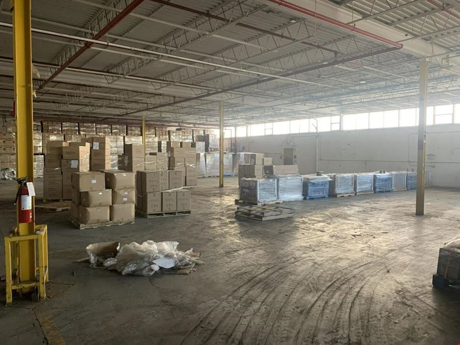 5k -12k sqft shared industrial warehouse for rent in Brampton