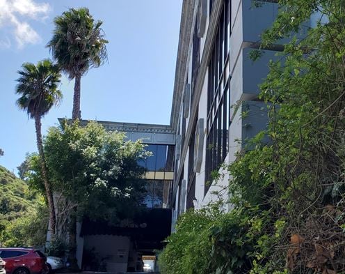 2801 Camino Del Rio South