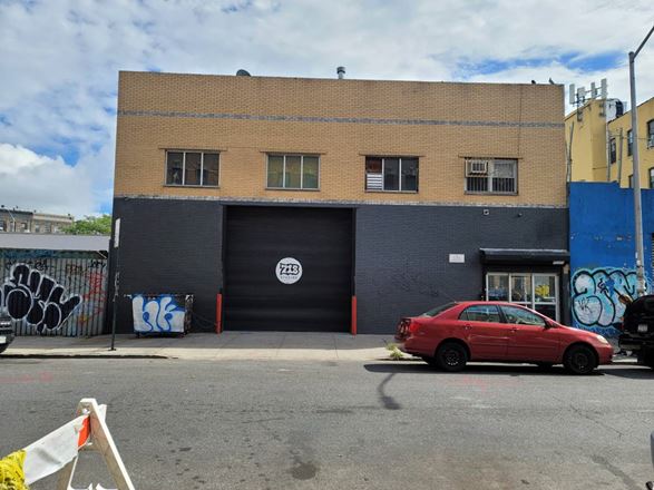 1115 Flushing Ave