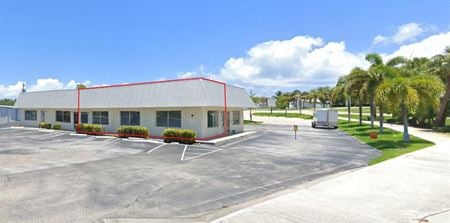 Retail space for Rent at 2317-2319 NE Dixie Hwy in Jensen Beach