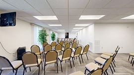 1215 24th St W