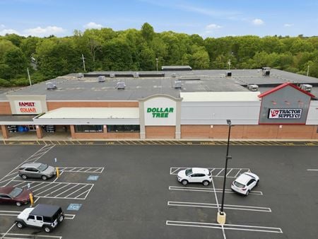 Retail space for Rent at 800 South Frankllin Street in Holbrook