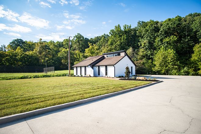508 Scarboro Ln