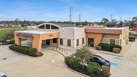 Office space for Rent at 11706 Fallbrook Dr in Houston