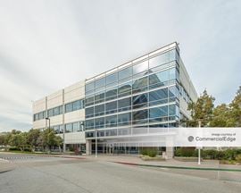 The Gateway North Campus - 951 Gateway Blvd