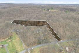 7 Winston Ct