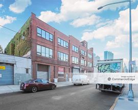 Alrue Import Building