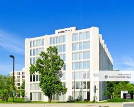 Commerce Plaza - 2021 Spring Road
