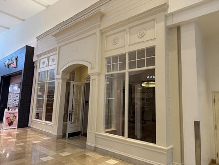 2320     Space Photo Gallery 3