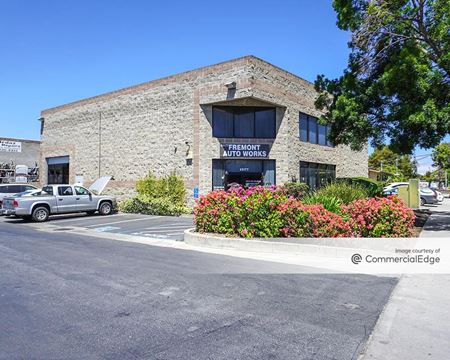 Town & Country Business Center - 43273 Osgood Road - Fremont