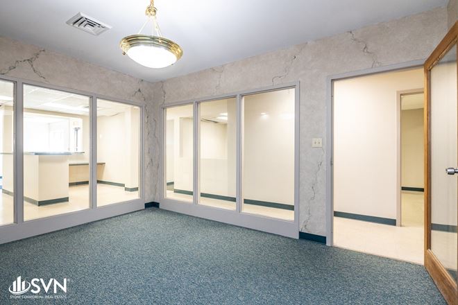 9,736 SF Warehouse w/Office For Lease